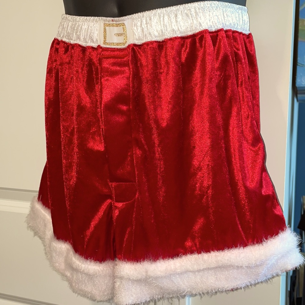 Men’s Christmas Shorts and Hat